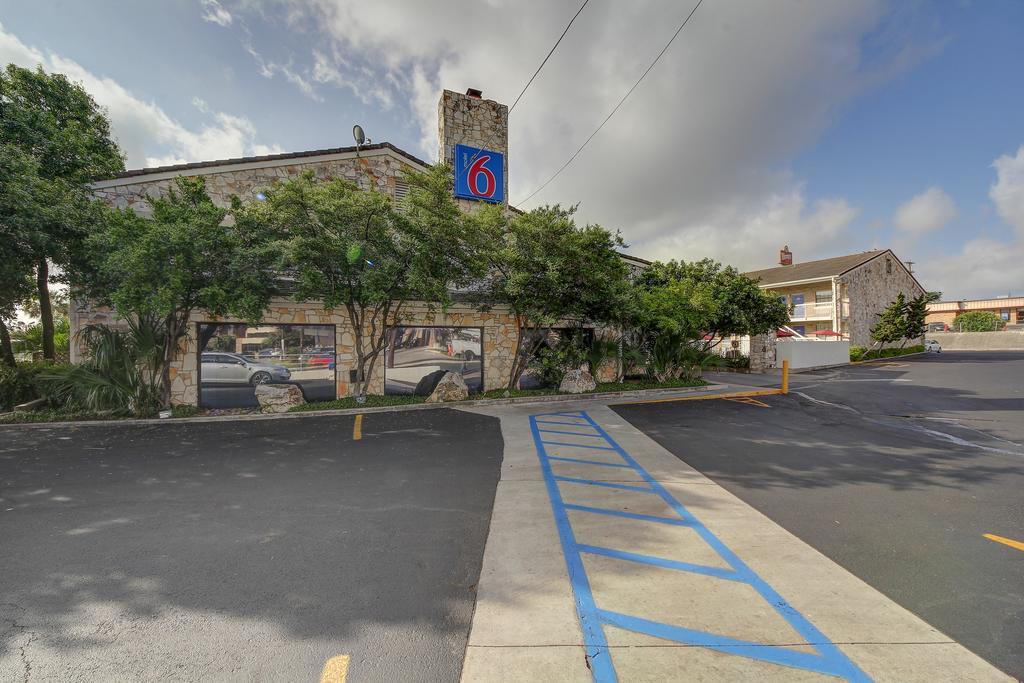 Motel 6-San Antonio, Tx - Northwest Medical Center Eksteriør bilde
