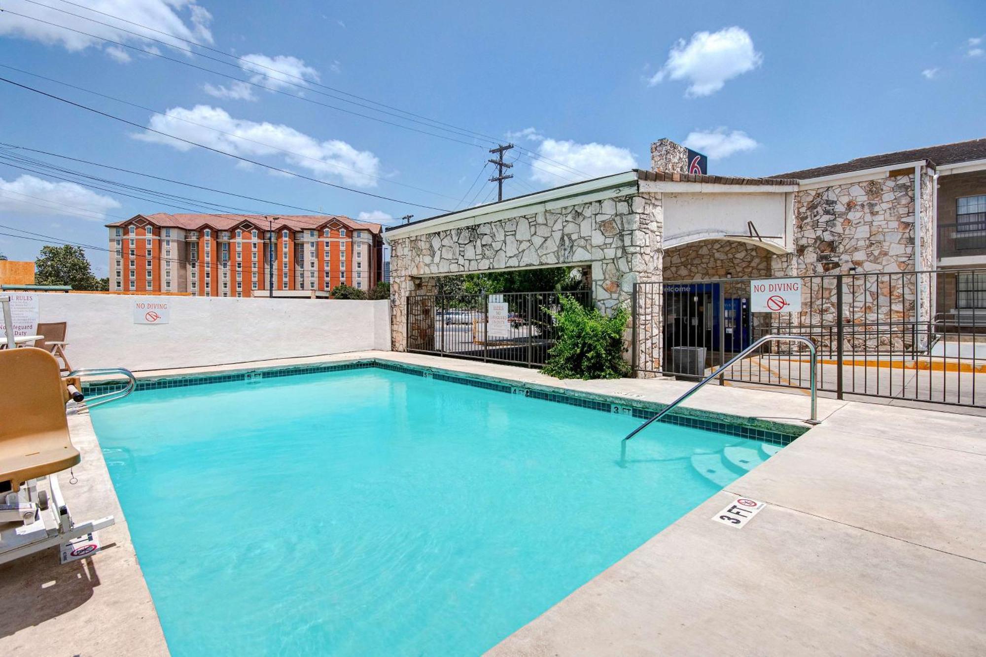 Motel 6-San Antonio, Tx - Northwest Medical Center Eksteriør bilde