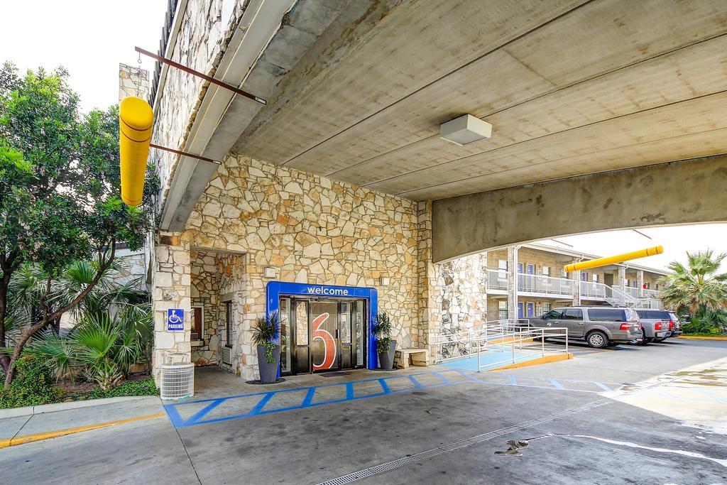 Motel 6-San Antonio, Tx - Northwest Medical Center Eksteriør bilde